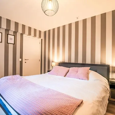 Amuzee With Parking & Lateral Sea View By Interhome Apartmán *