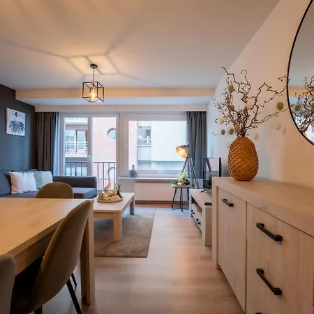 Apartmán Amuzee With Parking & Lateral Sea View By Interhome *